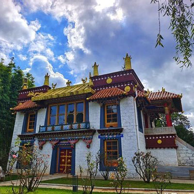 Hiking in Kunming: Scenic Trails Near the City