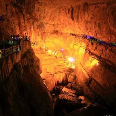 Kunming’s Winter Artisan Markets: Unique Finds